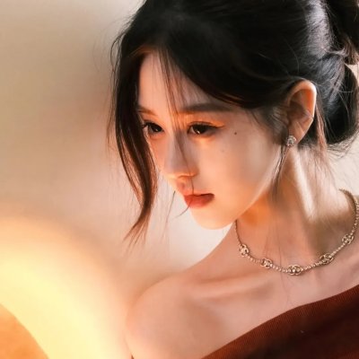 重访肯尼迪：通过望远镜